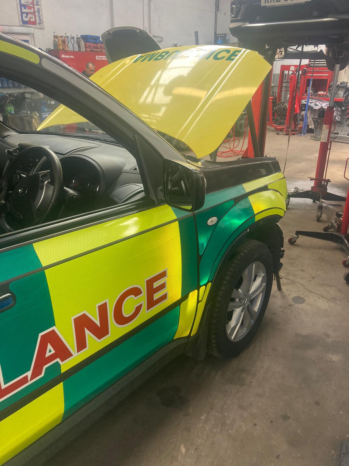 344767859_1729344254152527_7072266355719859585_n