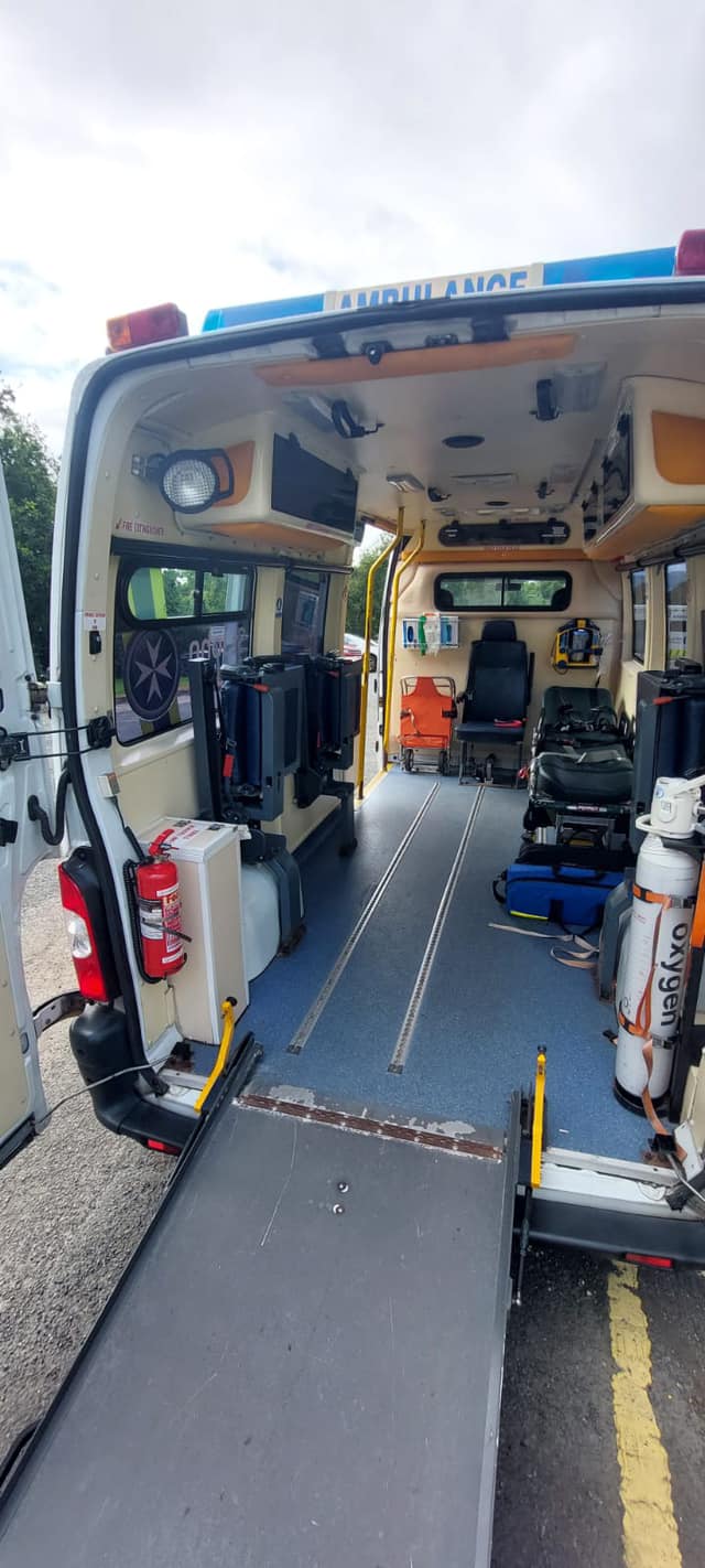 374745514_292364596760573_6072541304865881004_n