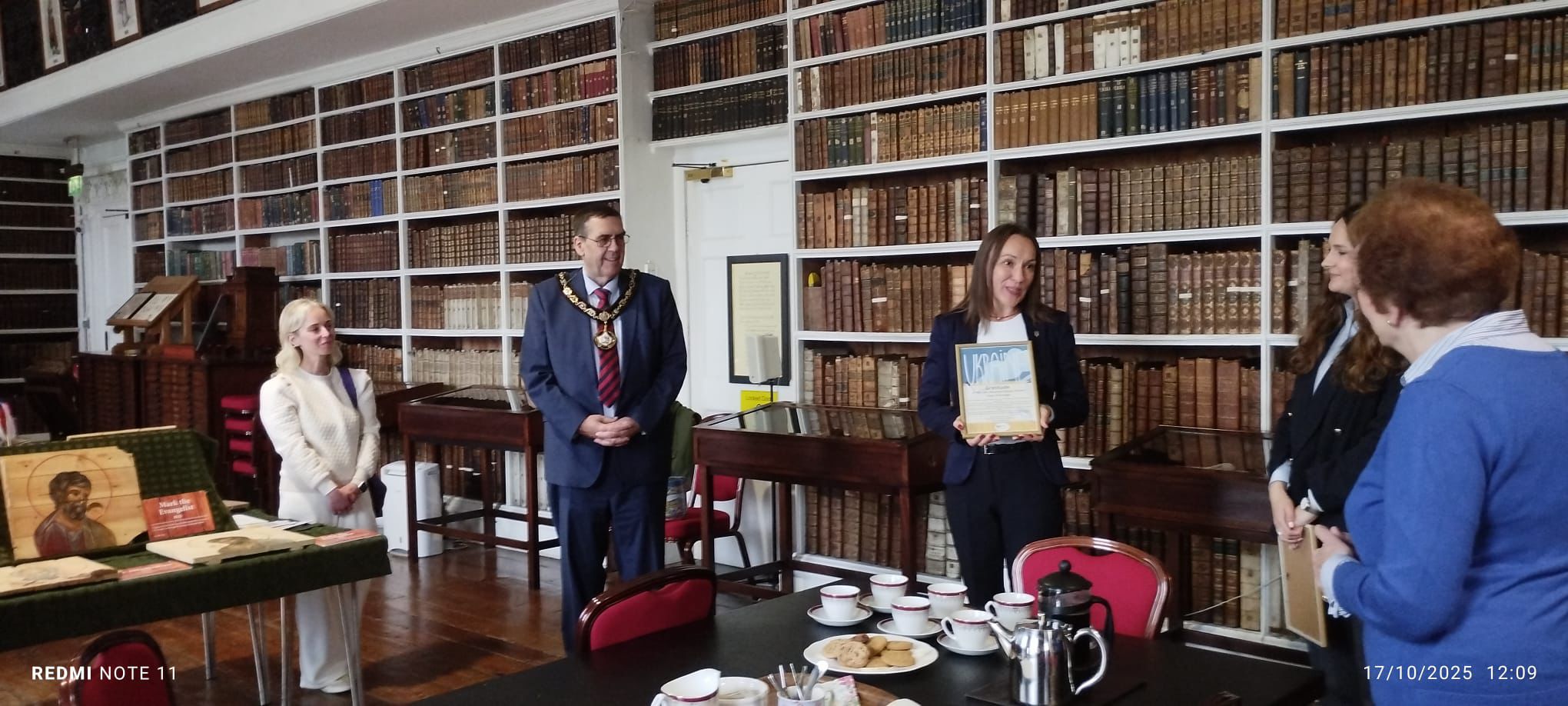 WhatsApp Image 2025-10-20 at 17.05.40 (2)